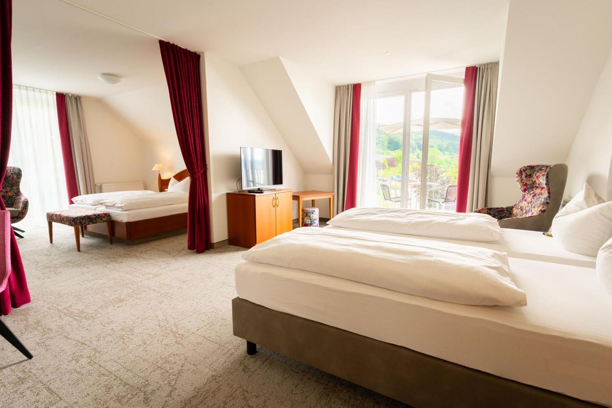 Hotel Rosmarin Bodman-Ludwigshafen Exteriör bild