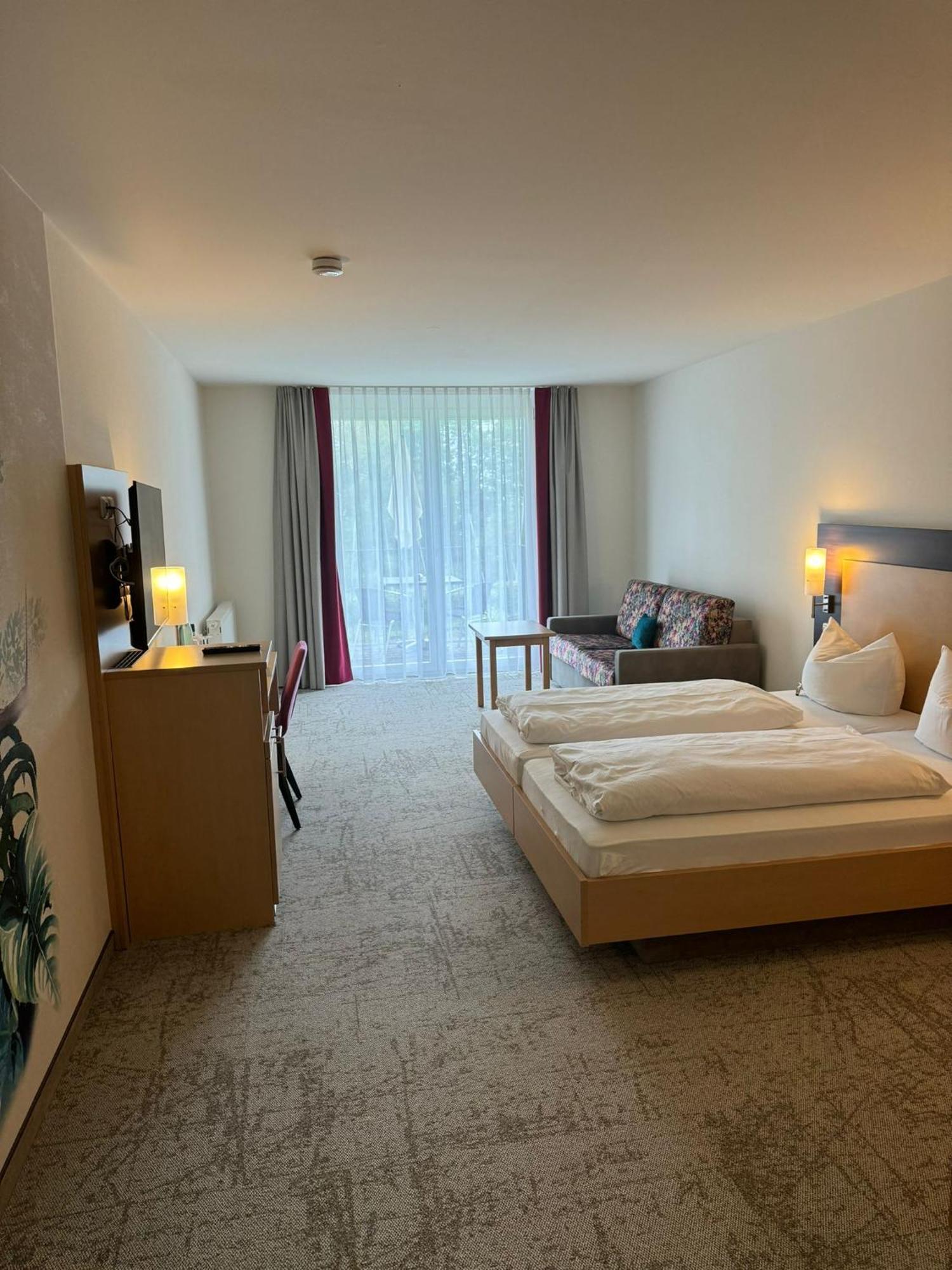 Hotel Rosmarin Bodman-Ludwigshafen Exteriör bild